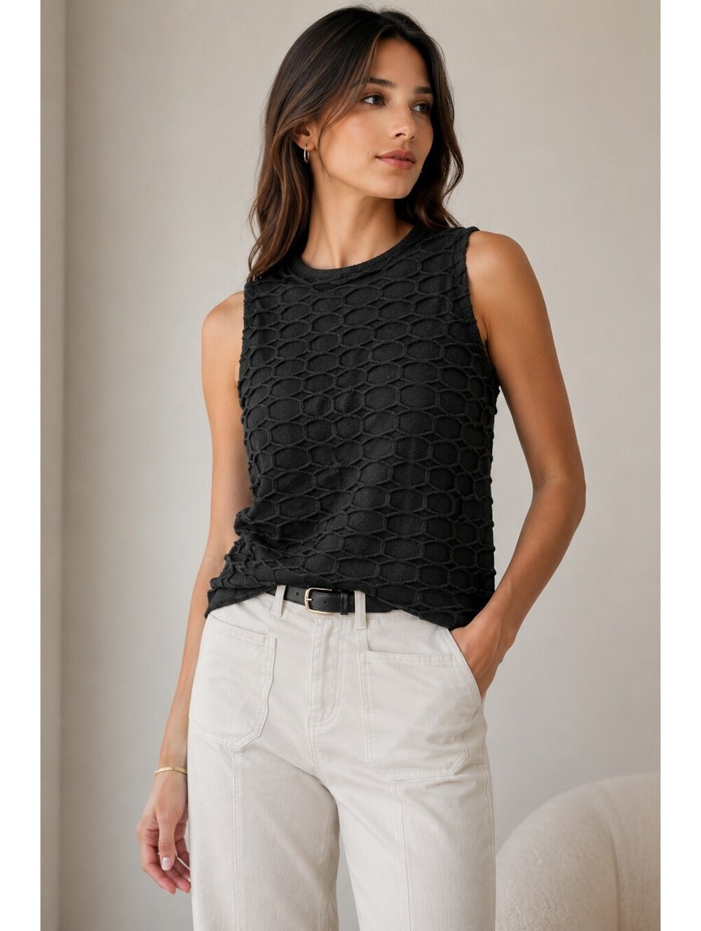 Ballantyne Black Textured Knit Sleeveless Top